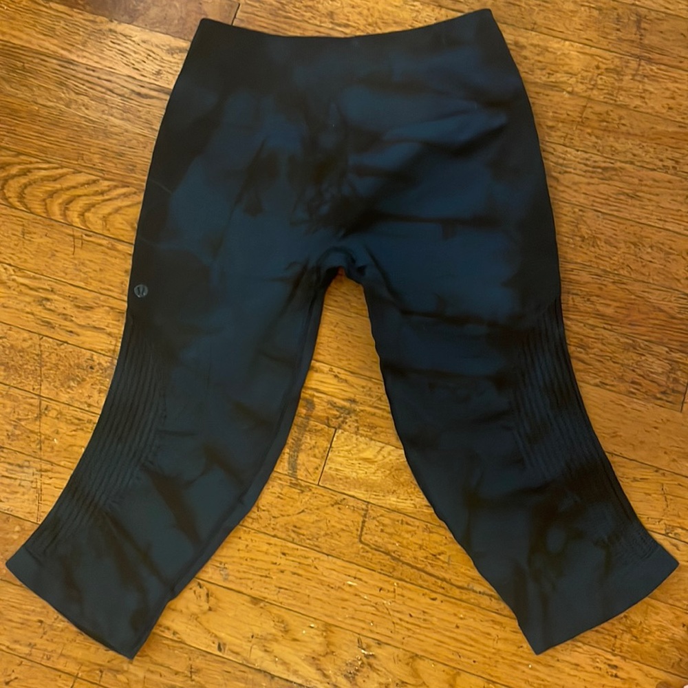 Lululemon Tights - Picture 1 of 4